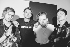 5 Seconds of Summer0888-4_media