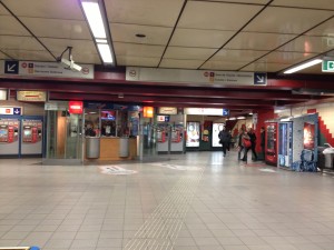 main-gare-centrale-metro