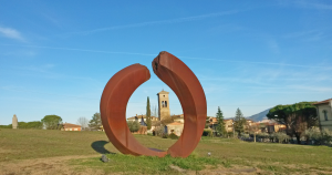 'Scultori a Brufa, la strada del vino e dell'arte'