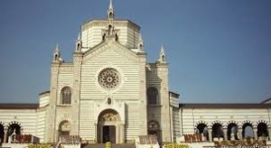 Cambiano le regole per i cimiteri milanesi