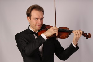 Artem Dzeganovskyi violino