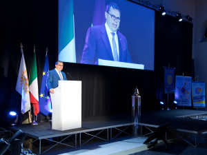 Gov. Navarini