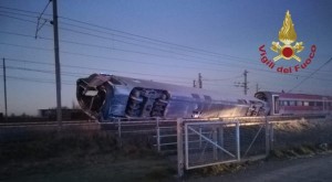 Treno Frecciarossa deragliato