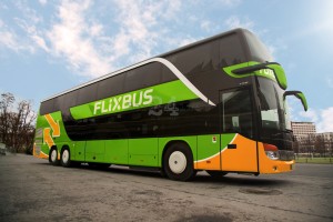FlixBus_Bus-on-the-road