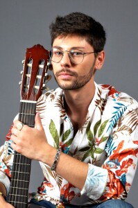 02. Niccolò Battisti