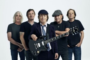 ACDC foto di Josh Cheuse