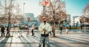 Una piazza per Sfera Ebbasta