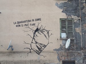 Romeo e Giulietta nei cortili dell ATER